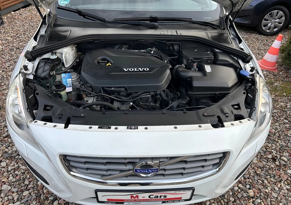 Volvo V60 cena 37900 przebieg: 237000, rok produkcji 2013 z Mrągowo małe 596